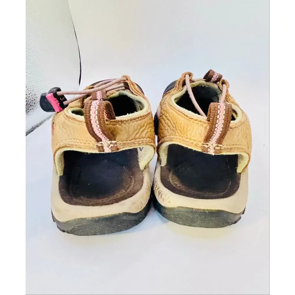 Keen Footwear Newport H2 brown leather Hiking waterproof sandals women’s sz 6.5